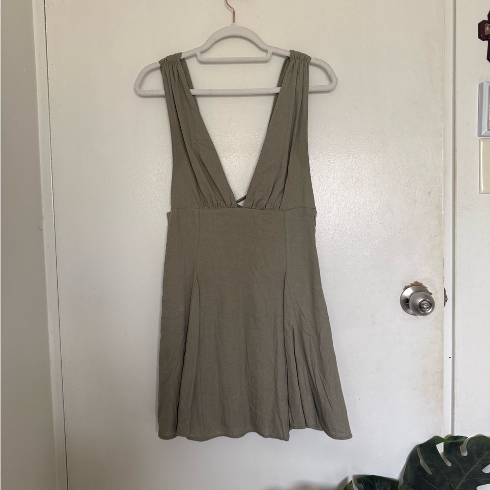 Zara Green Pleated Sundress with Plunge Neckline
